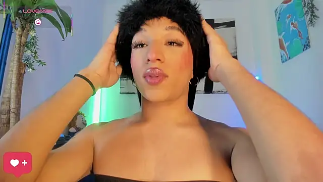 Živý XXX chat Naughty_Blue