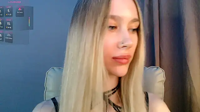 Des_ch লাইভ XXX চ্যাট