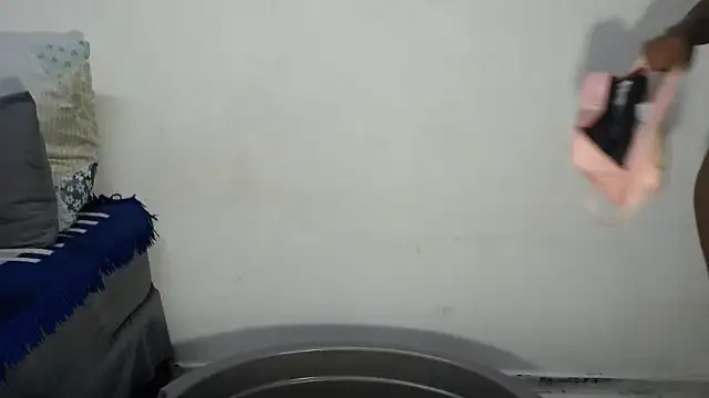BootySoYummyX XXX чат на живо
