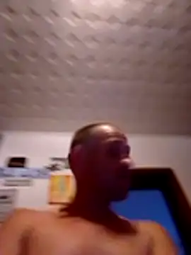 Codymc89 live XXX chat