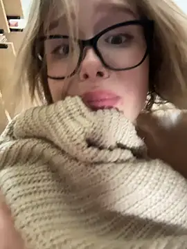 צ'אט XXX בשידור חי של Liza_risky