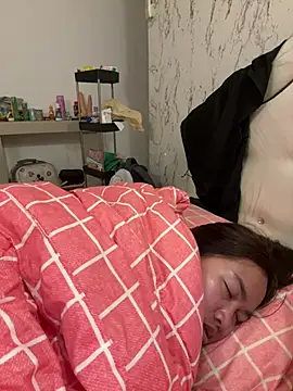 Ponthip 라이브 XXX 채팅
