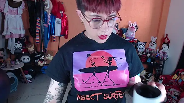 MissMiia2's Live XXX Chat