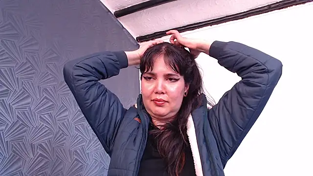 Freyja_eter Chat XXX in diretta