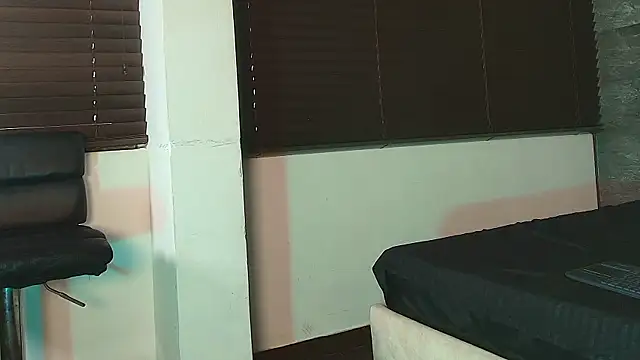 Chat XXX ao vivo de Tyler_Mcrey