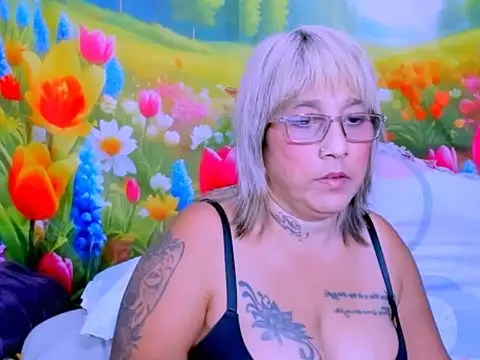 indianroxy Live XXX-Chat