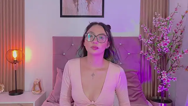 ravena_queen: απευθείας συνομιλία ΧΧΧ