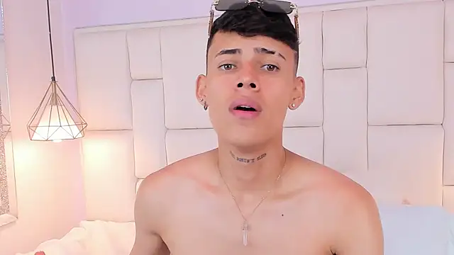 JacobFerrer Live XXX-chat