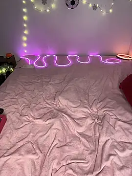 Mizztikaa live XXX chat
