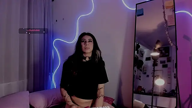 Chat +18 de Sara_Foxx1 ao vivo