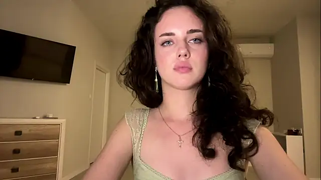 Chat +18 de A_Milly ao vivo