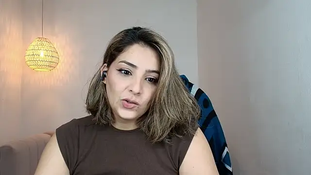 YummyAnna_'s Live XXX Chat