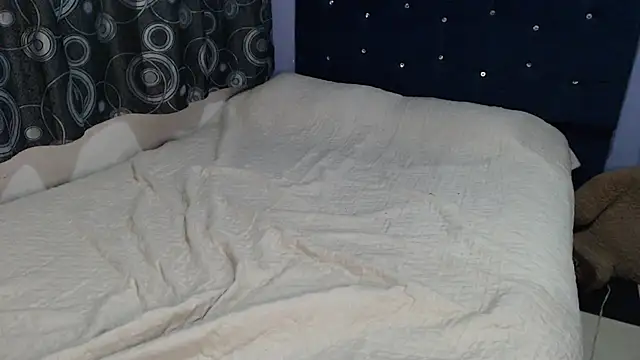 Chat +18 de ANGELIQUE_KLANE ao vivo