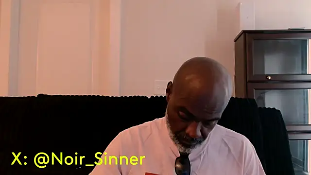 Živý XXX chat sinnernoir