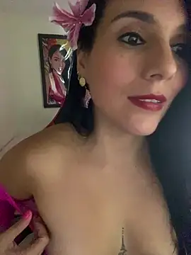 Miaswwe 现场XXX聊天