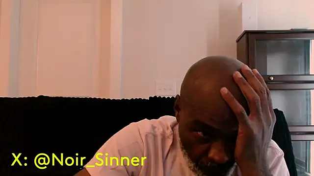Chat XXX en directo de sinnernoir