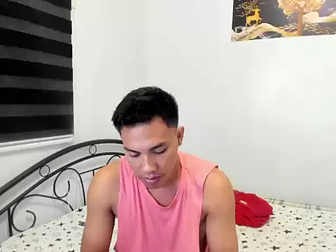 urfucker_vinz's Live XXX Chat