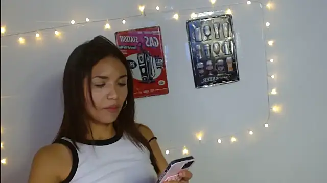Ximenna_bu Adlı Modelin Canlı XXX Sohbeti
