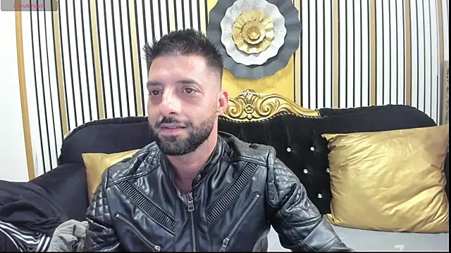 TommyDum Chat XXX in diretta