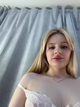 CaseyCumFace live XXX chat