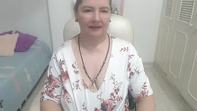 leonela_69 Adlı Modelin Canlı XXX Sohbeti