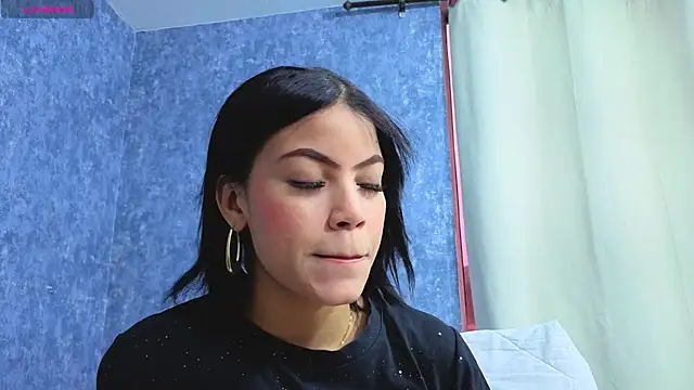 Malia_fox Live XXX-Chat