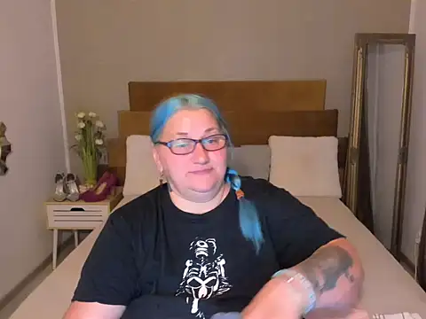 Sugarmommy_69X Chat XXX in diretta