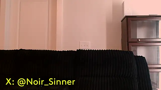 sinnernoir's Live XXX Chat