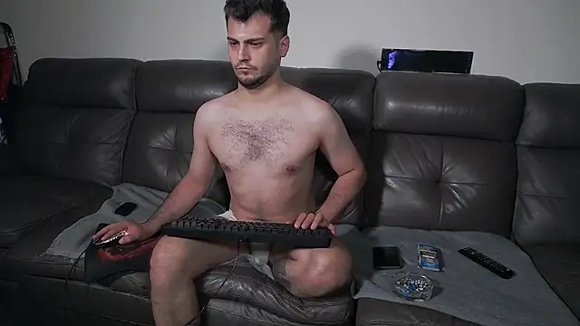 CrazyDom1 Adlı Modelin Canlı XXX Sohbeti