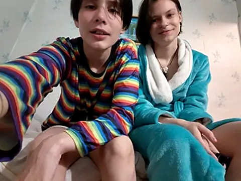 Kim__Ray élő XXX-chatje