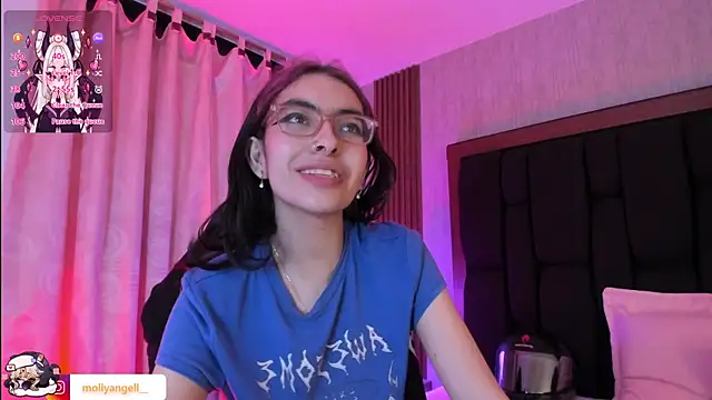 Molly_A Chat XXX in diretta