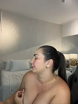 ava_blue: απευθείας συνομιλία ΧΧΧ