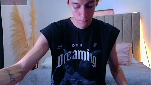 DanteVoss_ Live XXX-chat