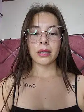 Emmasweet_Val live XXX chat