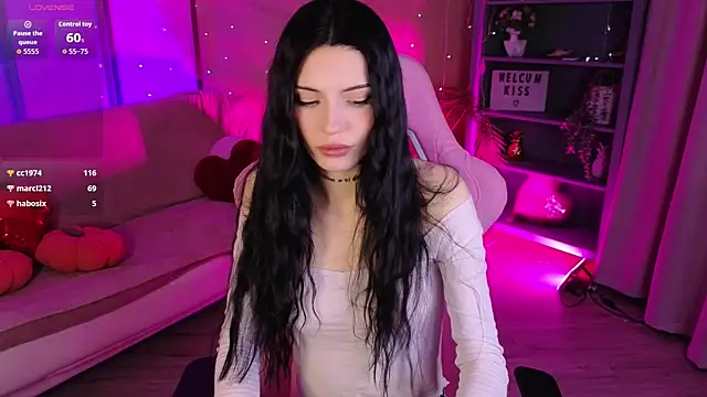 Chat +18 de Kelly__Bunny ao vivo