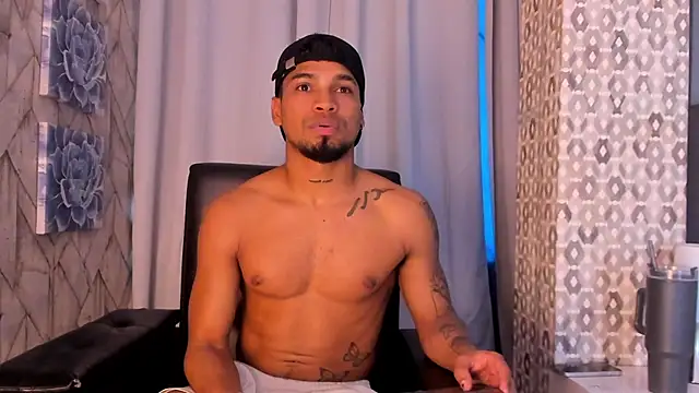 beako_strong: онлайн-секс-чат