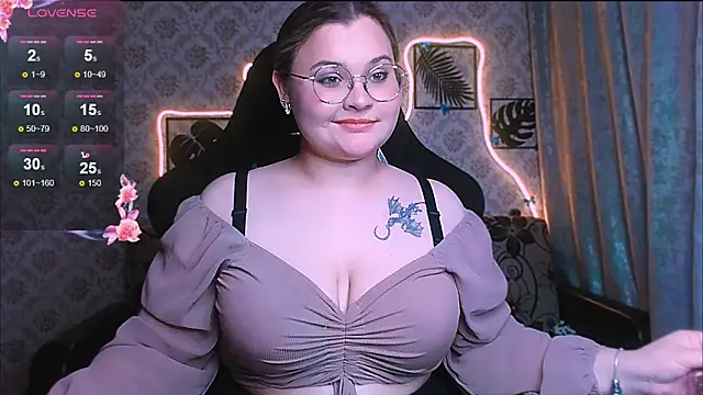 InLoveWithLife26's Live XXX Chat