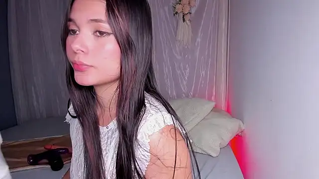 Aili_queenn Live XXX chat