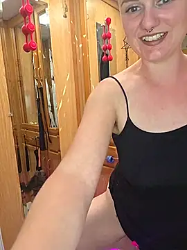 RedRideher23's Live XXX Chat