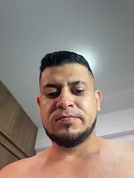 Chat +18 de TomasEvenson ao vivo