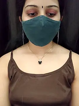 Chat +18 de SWEET-H0NEY ao vivo