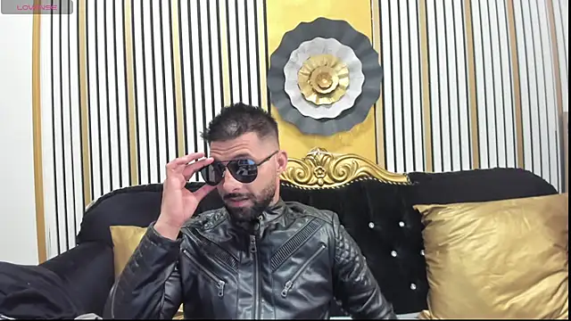 TommyDum Chat XXX in diretta