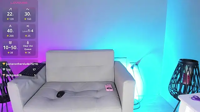 madydoll_'s Live XXX Chat