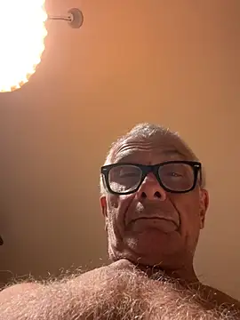 4n4l1zz4m1's Live XXX Chat