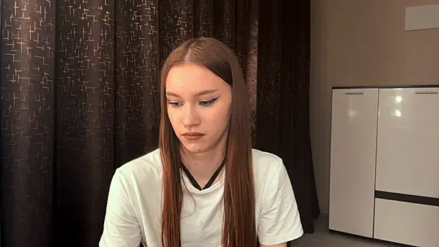 OlimpiaFontenot's Live XXX Chat