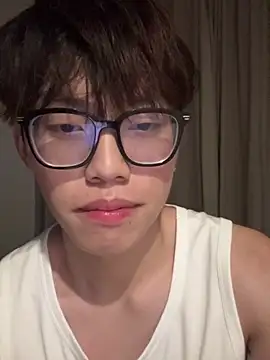 Ethan_64724's Live XXX Chat