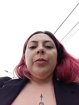 madelaine-'s Live XXX Chat