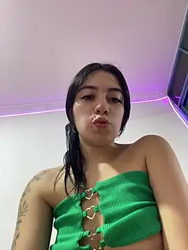 Chatroom XXX en direct de Velvetlune