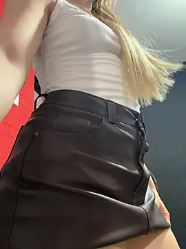 barbievictoria's Live XXX Chat