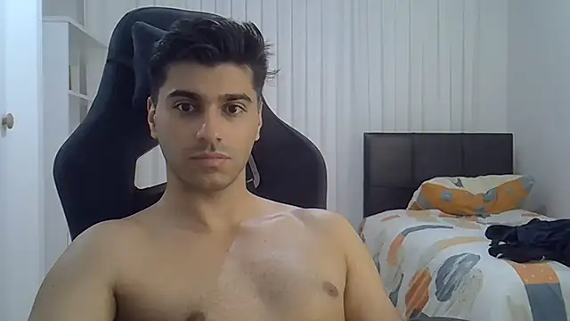 ciceroable Adlı Modelin Canlı XXX Sohbeti